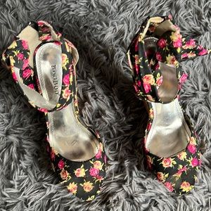 Floral Wedges